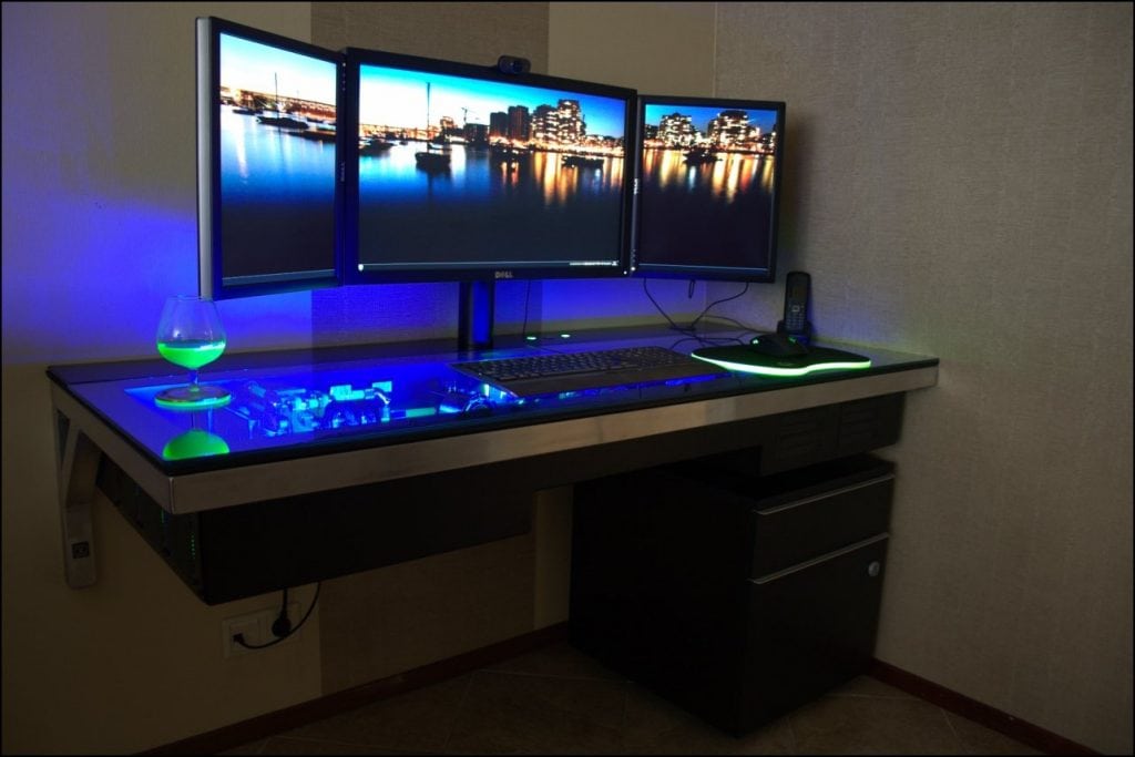 Custom Gaming Desk