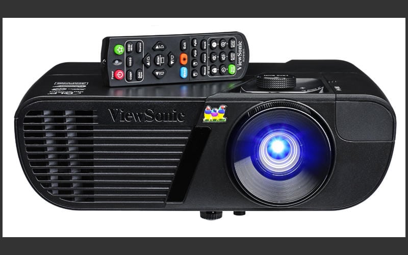 Projector for gaming