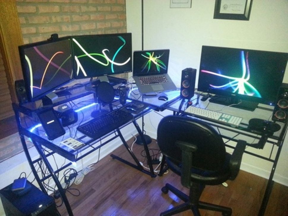 Desk for PC gaming